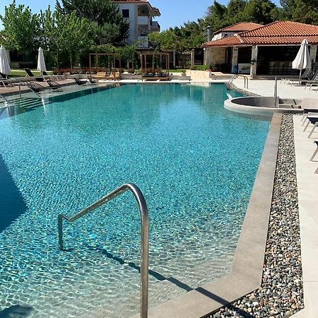 Nostos Hotel Afytos Esterno foto
